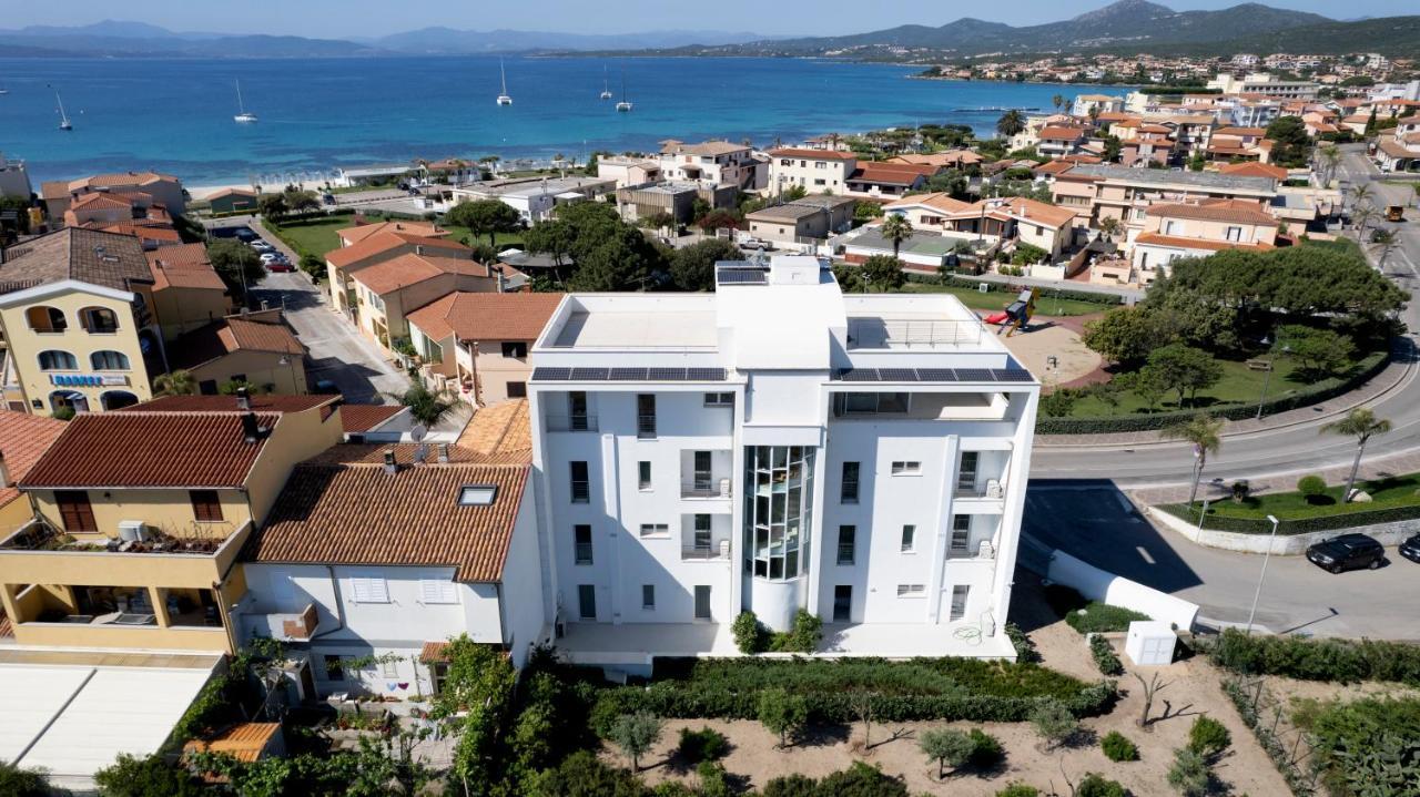 Casa Luigi Villa Golfo Aranci Exterior photo